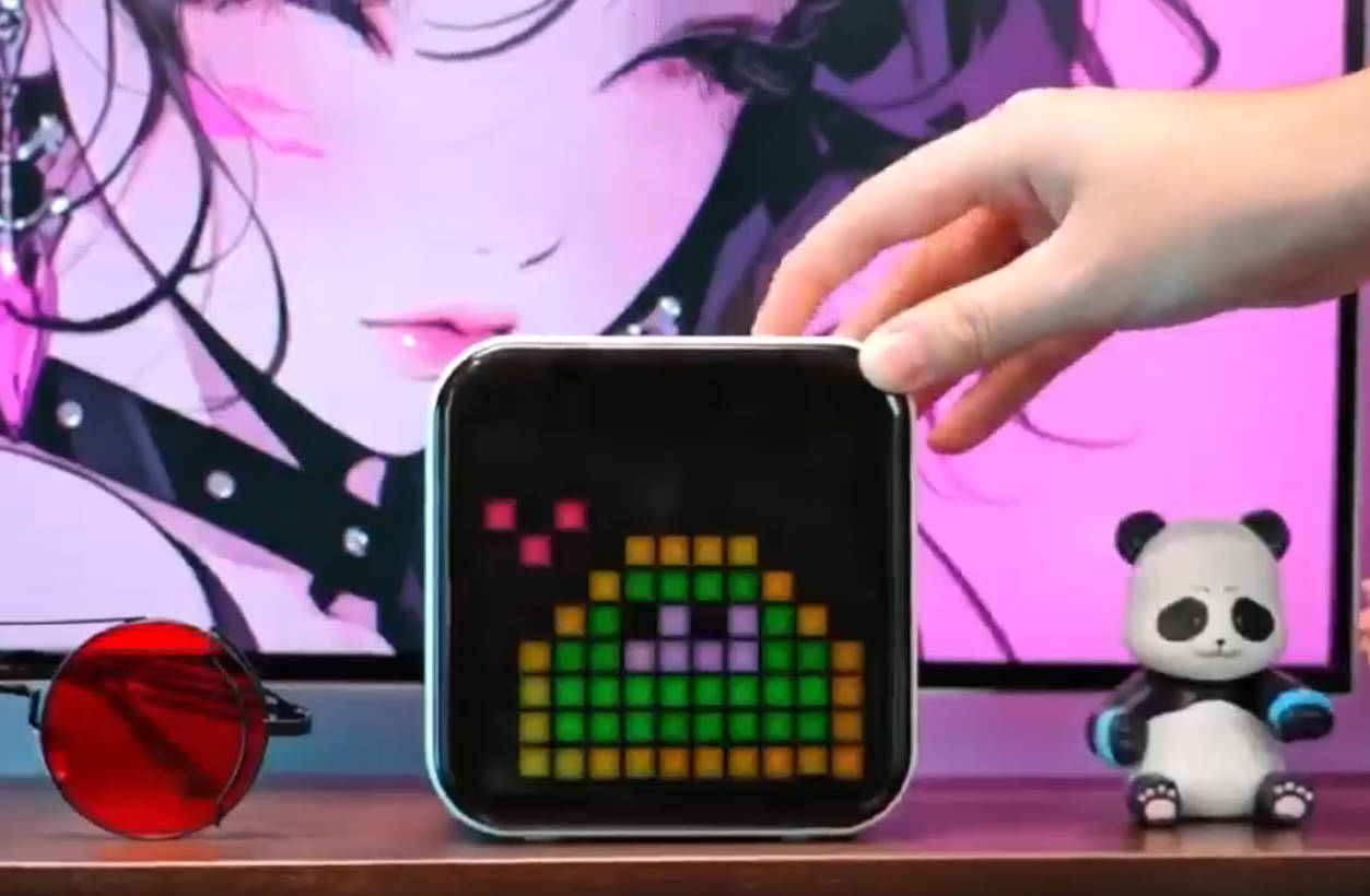 Bluetooth Speaker with Visual Fun