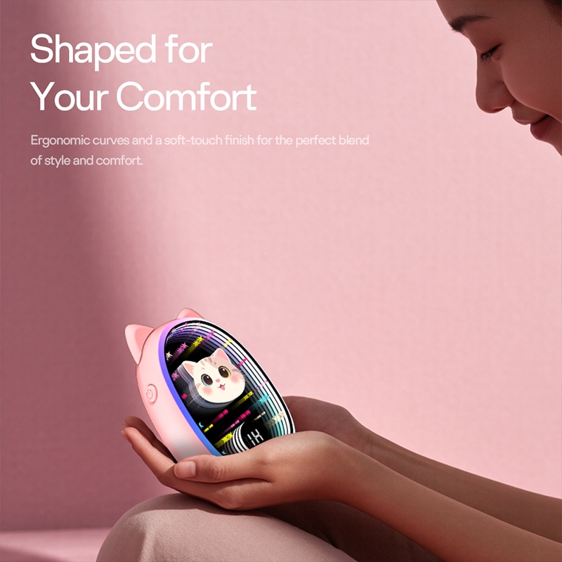 The Kitten Hand Warmer combines graphene 3-second rapid heating
