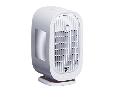 The Z7 Water Cooled Desktop Fan is a cutting-edge cooling solution that combines water cooling technology with smart features