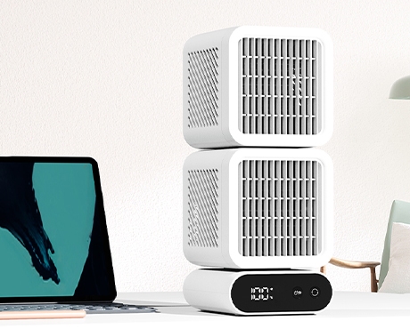 Innovative two-way blowing design, allowing two people to enjoy cooling at the same time